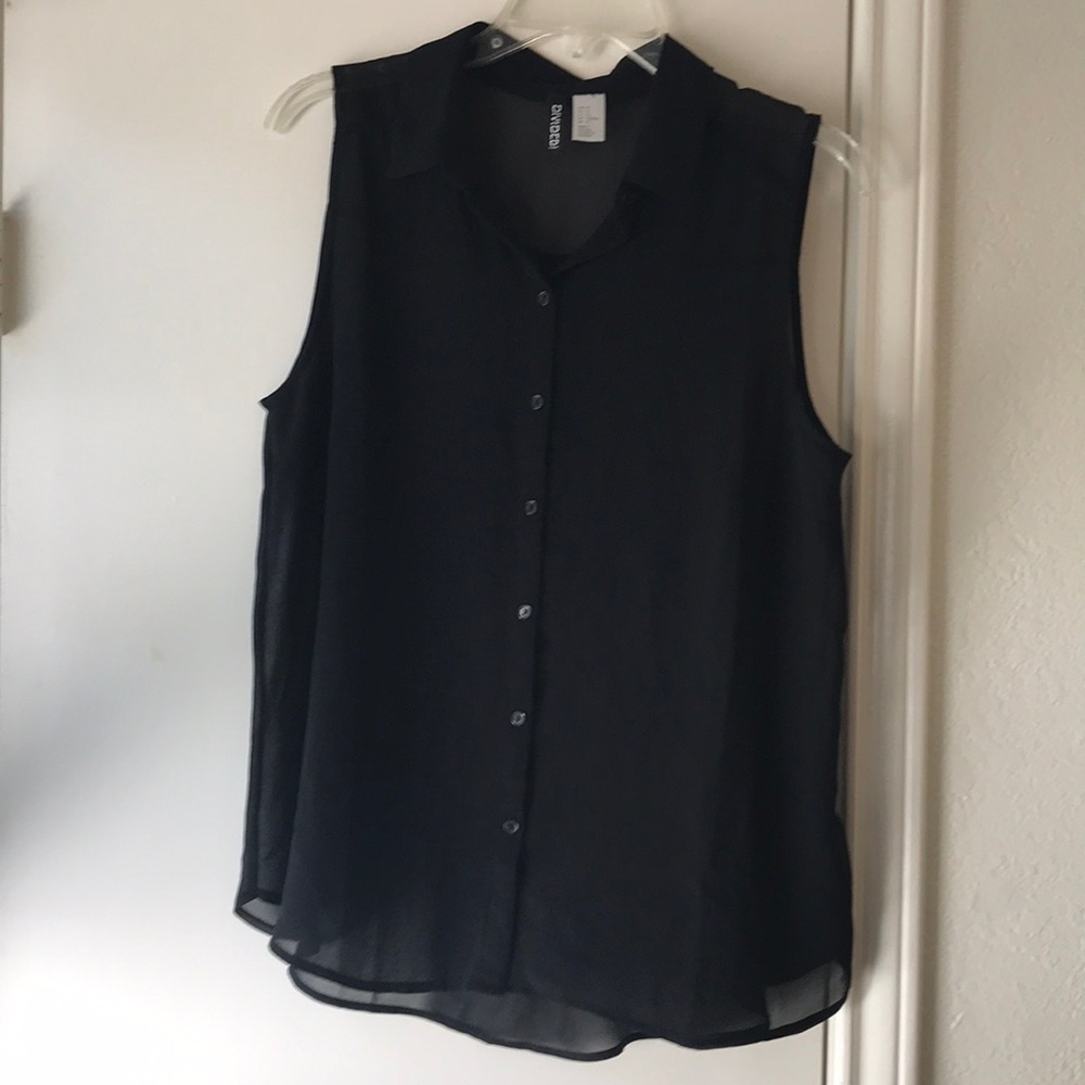 Divided Shear Blouse